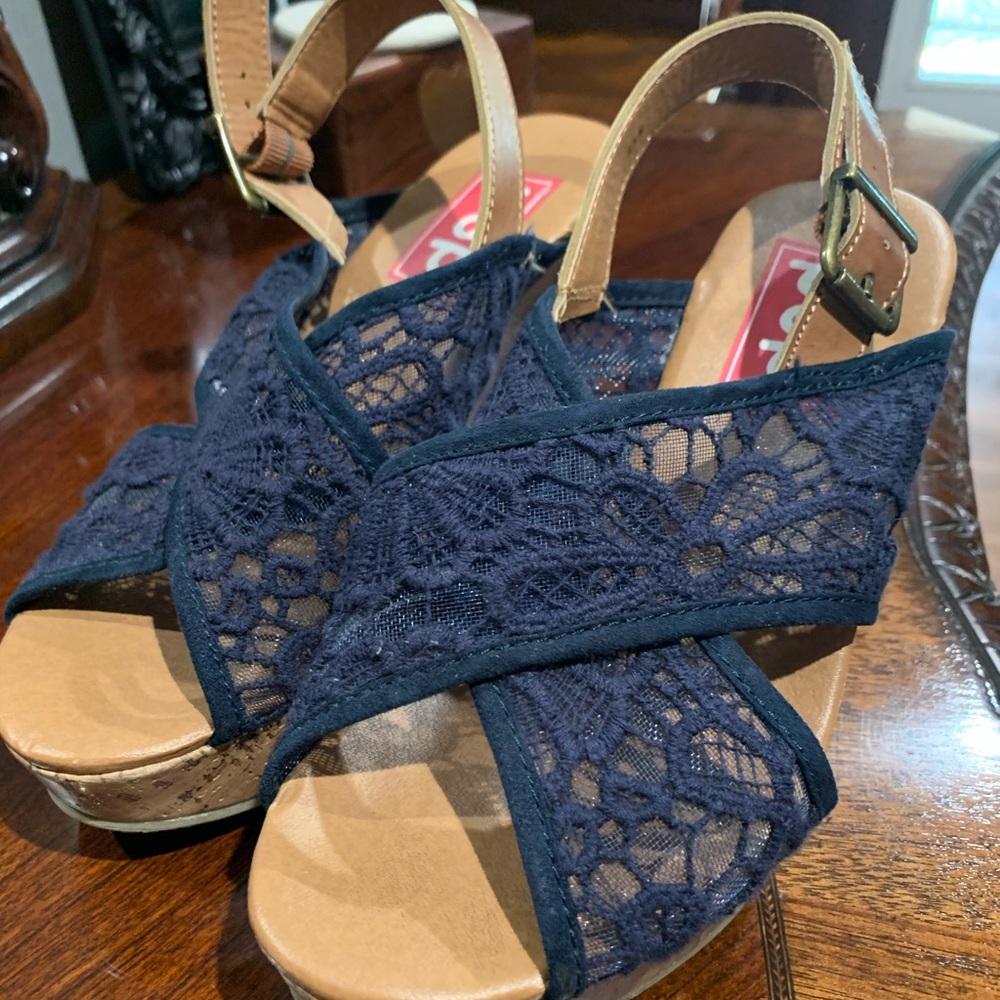 Cute Navy Blue Wedges! Size 6.5M